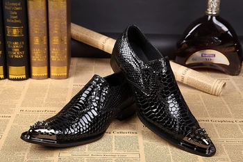 Vyrai lakinės odos pažymėjo tne suknelė, batai juoda krokodilo odos vyrai odiniai batai geležies kojų office vestuvių batai spygliuota mokasīni