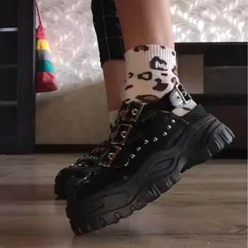 Goth Platformos Basutės PU Moterų Sexy Atsitiktinis Kniedės Storio Pado Batai Harajuku Stiliumi Lauko Komfortą Sandalas Batas Korėja, Japonija Madinga